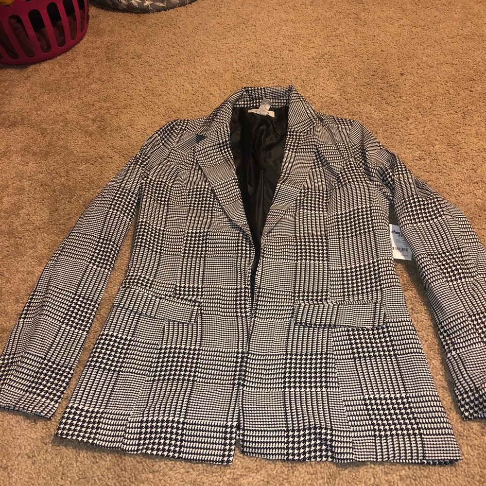 Charolette Russell black and white blazer